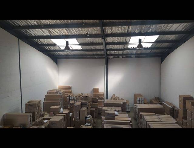 478M² WAREHOUSE TO LET IN EPPING INDUSTRIAL